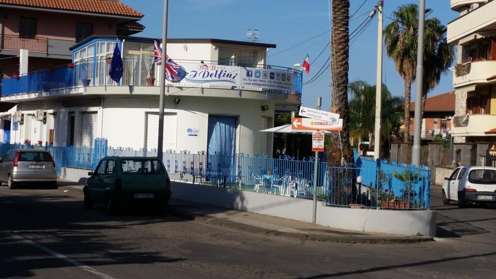 Beb I Delfini Di Casa Paola Bed & Breakfast Mascali Ngoại thất bức ảnh