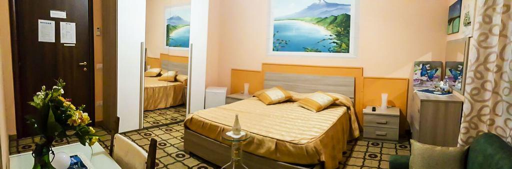 Beb I Delfini Di Casa Paola Bed & Breakfast Mascali Ngoại thất bức ảnh